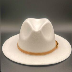 Chic White Fedora Hat with Tan Faux-Leather Buckle Strap